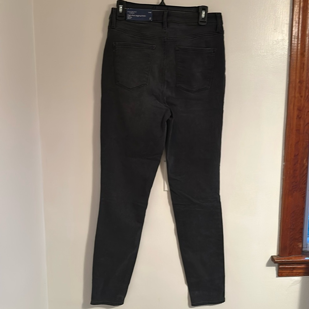 Women’s jeans. High rise, jegging ankle. Sz 8 Long